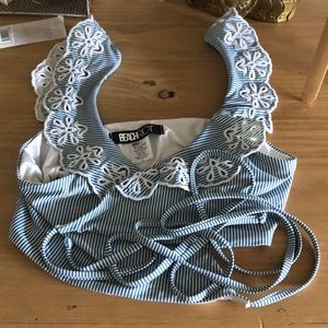 🌙 Beachriot Bikini top